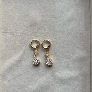 Sparkling Gold Plated Crystal Drop Earrings